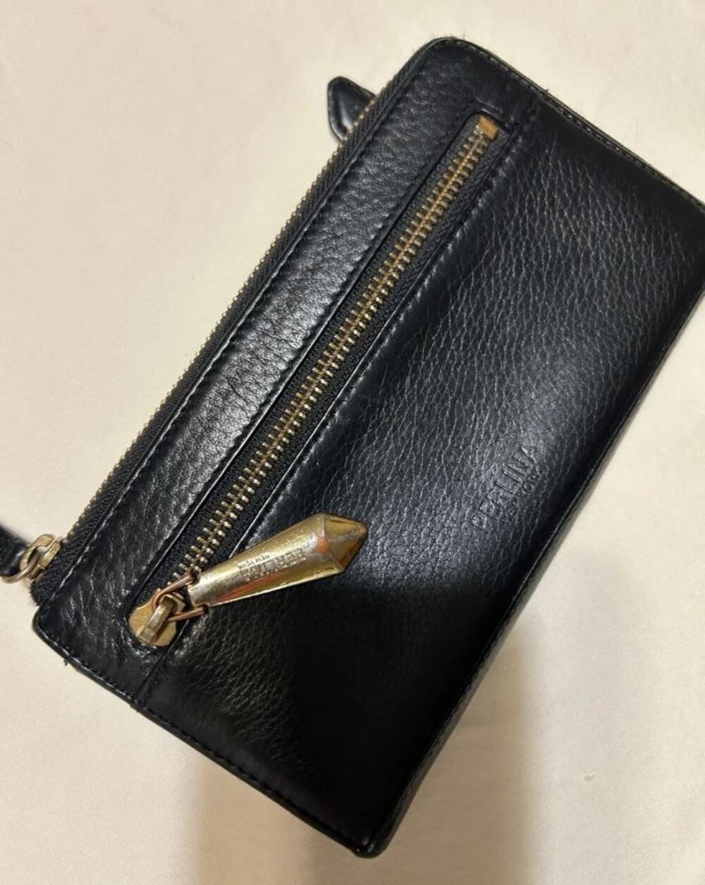 PERLINA PEBBLED LEATHER Wallet Zip Womens Black Wristlet Gold Hardware